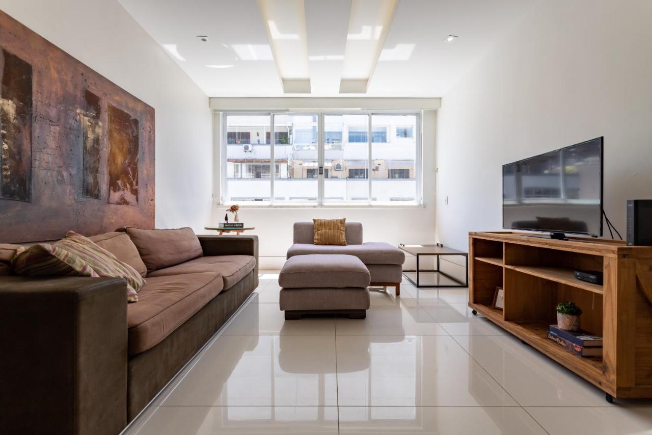 Pineapples SL1001 - Luxuoso apartamento à uma quadra da praia de Copacabana Rio de Janeiro Exterior foto