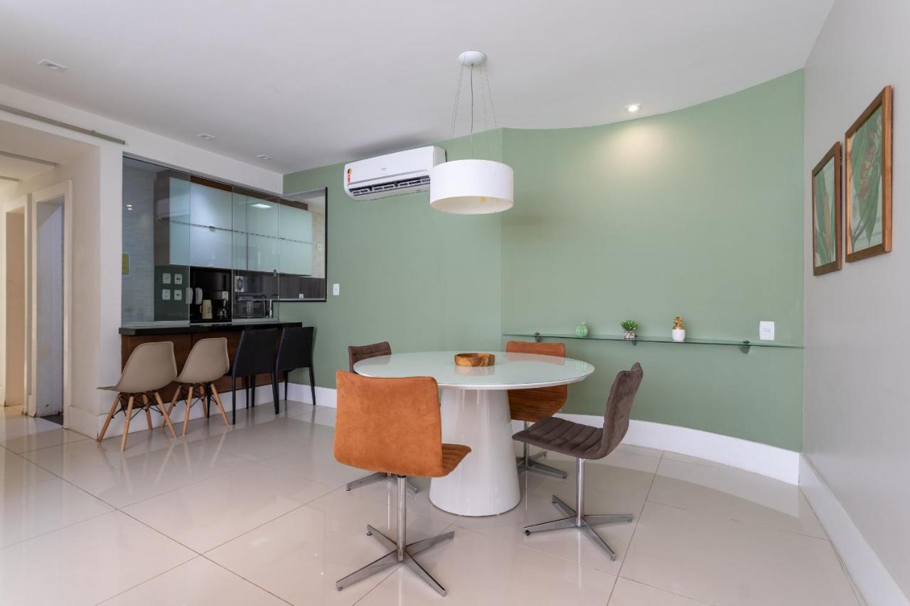 Pineapples SL1001 - Luxuoso apartamento à uma quadra da praia de Copacabana Rio de Janeiro Exterior foto