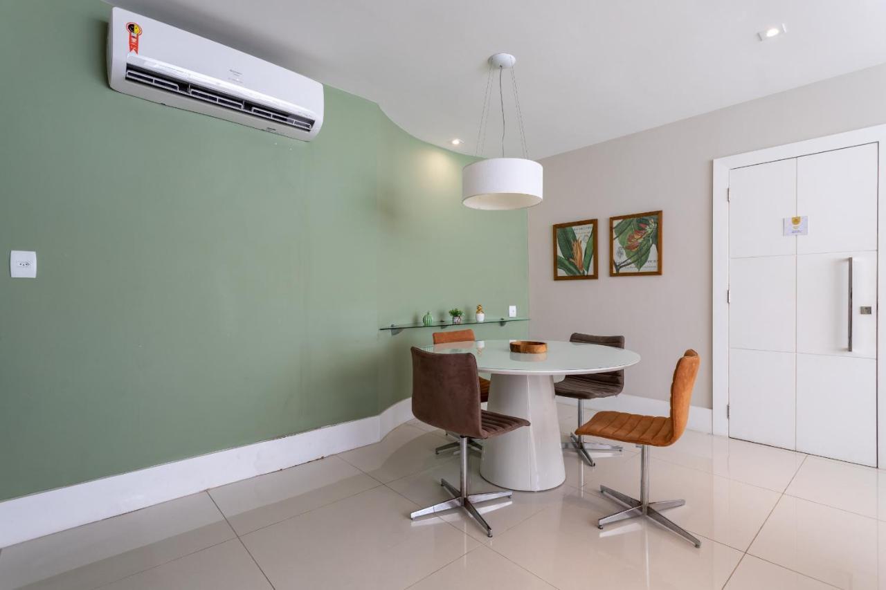 Pineapples SL1001 - Luxuoso apartamento à uma quadra da praia de Copacabana Rio de Janeiro Exterior foto