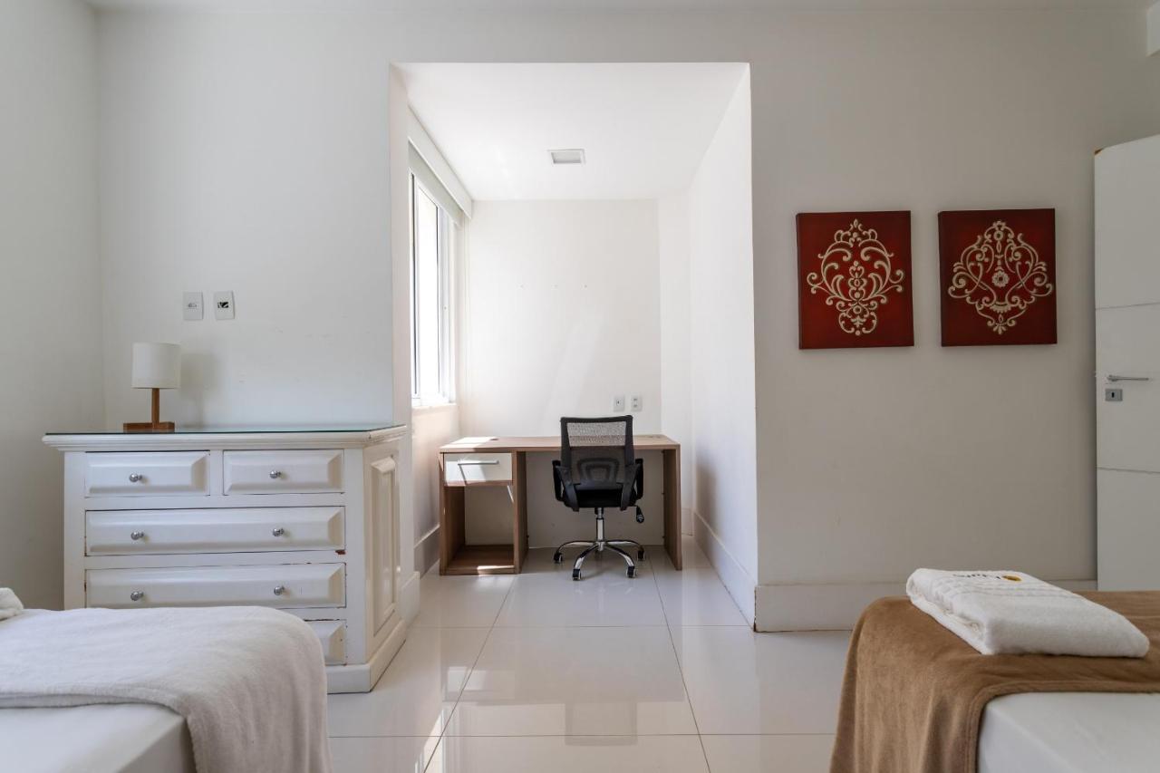 Pineapples SL1001 - Luxuoso apartamento à uma quadra da praia de Copacabana Rio de Janeiro Exterior foto
